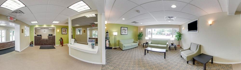 Hotel Quality & Plattsburgh